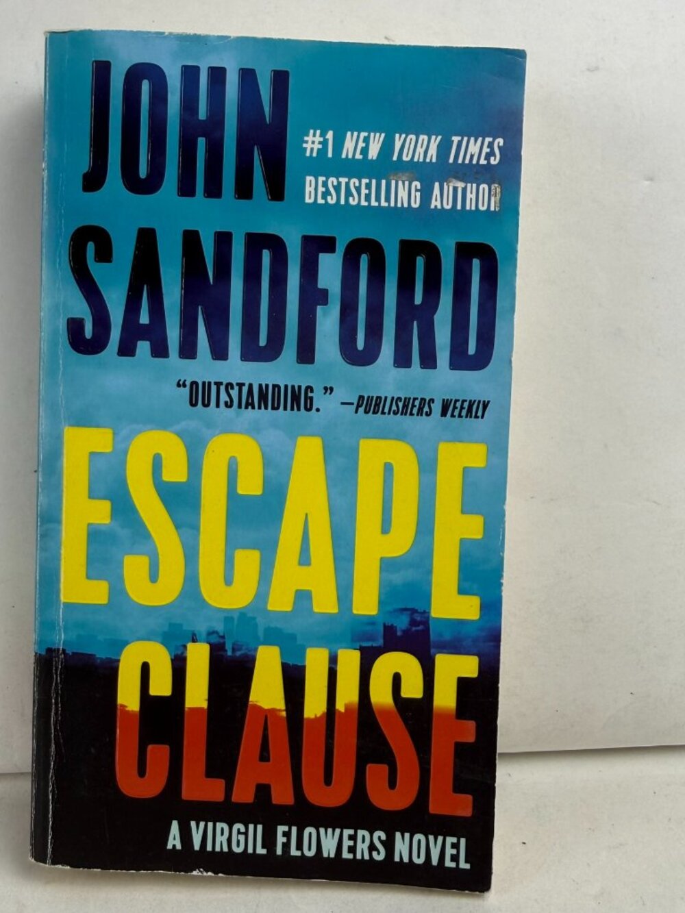 Escape Clause by John Sandford Virgil Flowers Novel Paperback Mystery Thriller